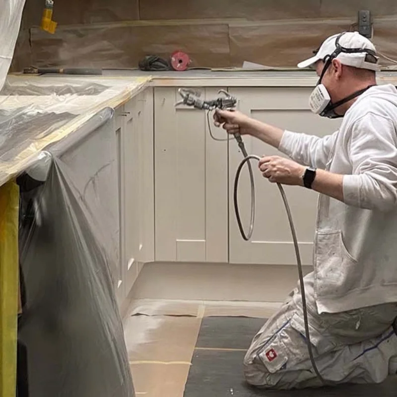 spray cabinet painting dubai